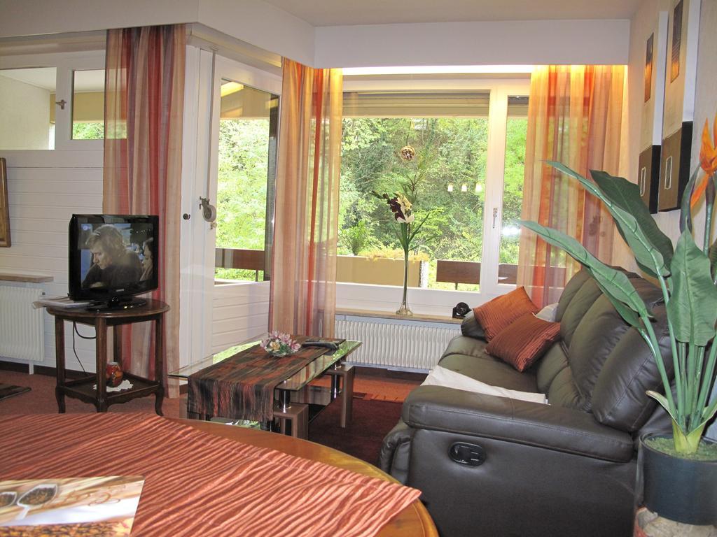 Appartementhaus Im Gruen Bad Bellingen Kamer foto